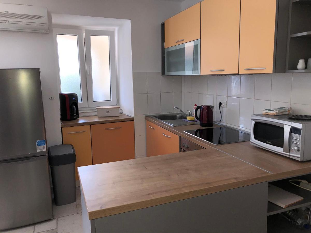 Apartments Trlika Kampor 外观 照片