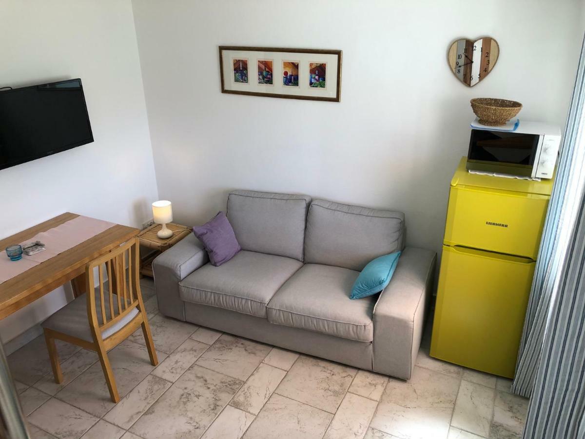 Apartments Trlika Kampor 外观 照片